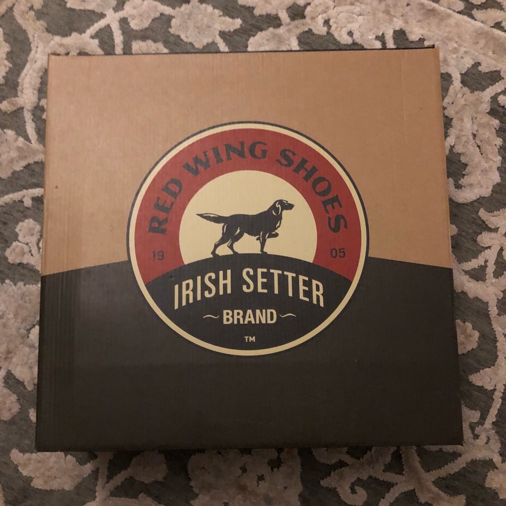 Red Wing Irish setter